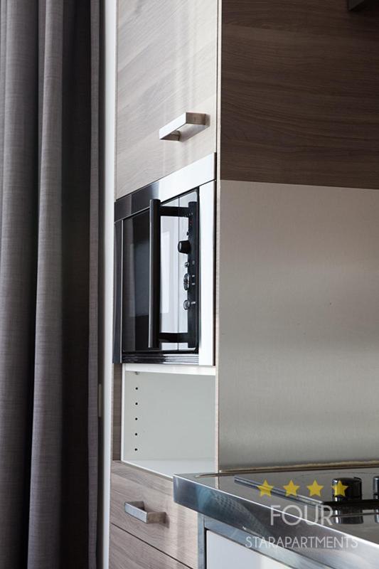 Four Star Apartments - Berkenbosch Blokstraat Den Haag Kamer foto