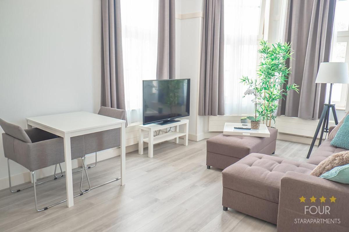 Four Star Apartments - Berkenbosch Blokstraat Den Haag Kamer foto